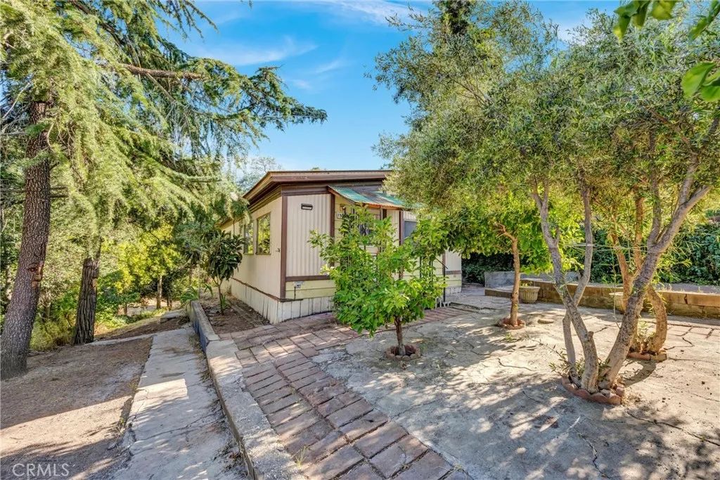 15993 27th Avenue, Clearlake, CA 95422