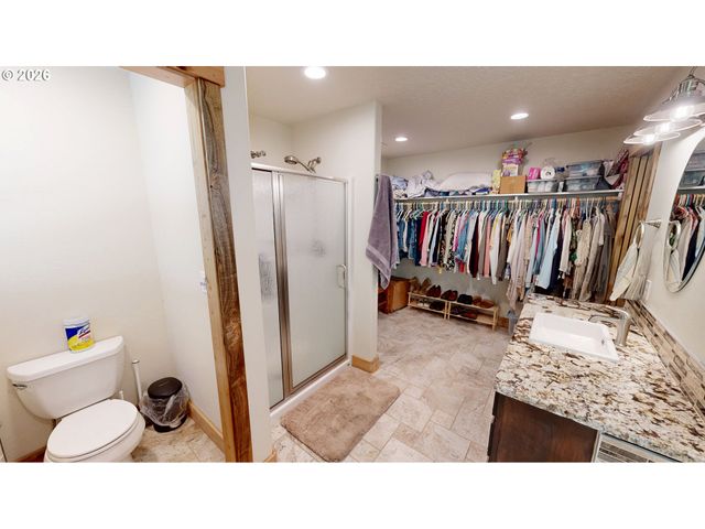 17638 LEWIS CREEK Rd, Brookings, OR 97415