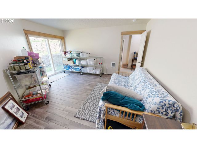 17638 LEWIS CREEK Rd, Brookings, OR 97415