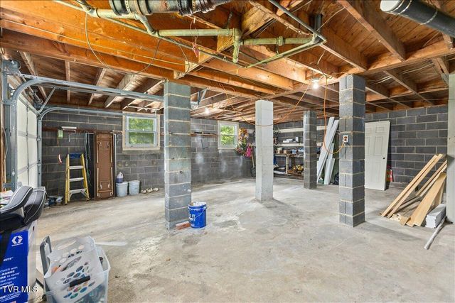 117 Ridge Street, Surgoinsville, TN 37873