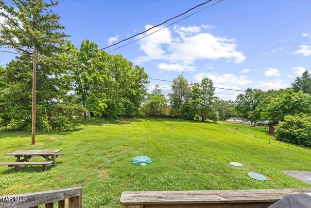 117 Ridge Street, Surgoinsville, TN 37873