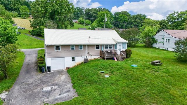 117 Ridge Street, Surgoinsville, TN 37873
