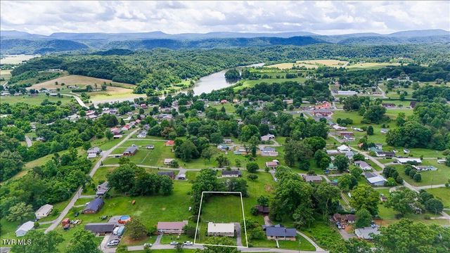 117 Ridge Street, Surgoinsville, TN 37873