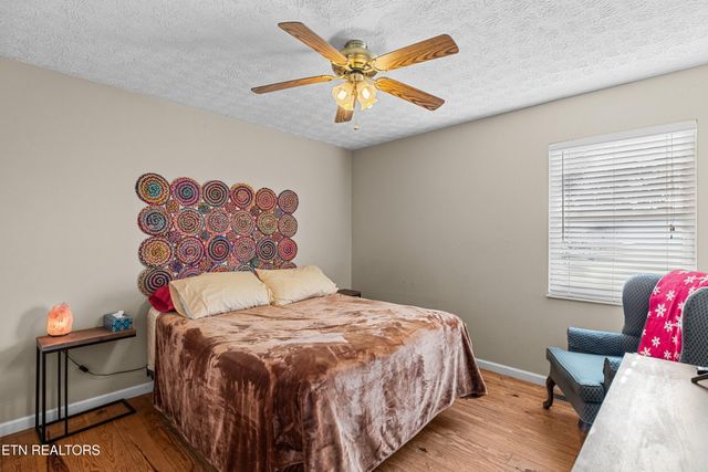 747 E Dumplin Valley Rd, Jefferson City, TN 37760