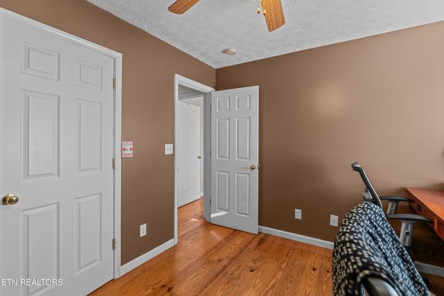 747 E Dumplin Valley Rd, Jefferson City, TN 37760