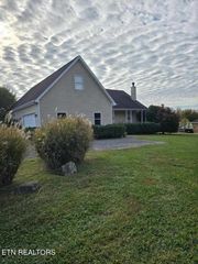 747 E Dumplin Valley Rd, Jefferson City, TN 37760