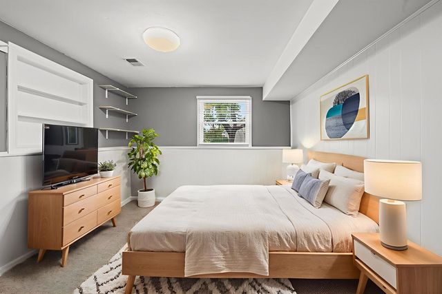 3590 Winston Drive, Hoffman Estates, IL 60192