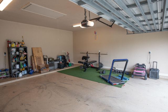 544 Wagon Wheel Trail, Angleton, TX 77515