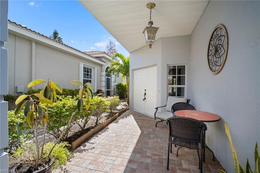 9049 spring mountain WAY, FORT MYERS, FL 33908 — photo 4