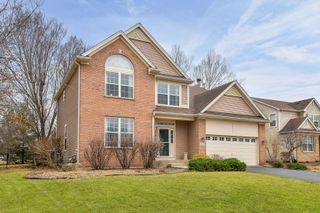 2921 McDuffee Circle, North Aurora, IL 60542