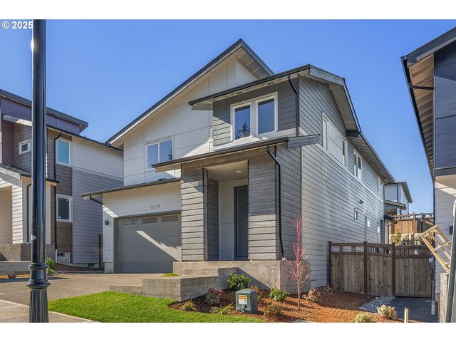 16779 Se SHIMMERING LEAF St, Happy Valley, OR 97086