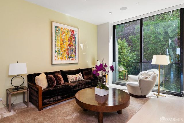 2833 Vallejo Street, San Francisco, CA 94123