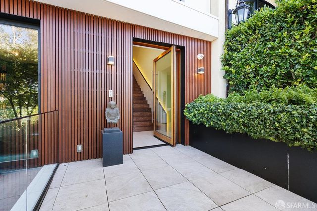 2833 Vallejo Street, San Francisco, CA 94123