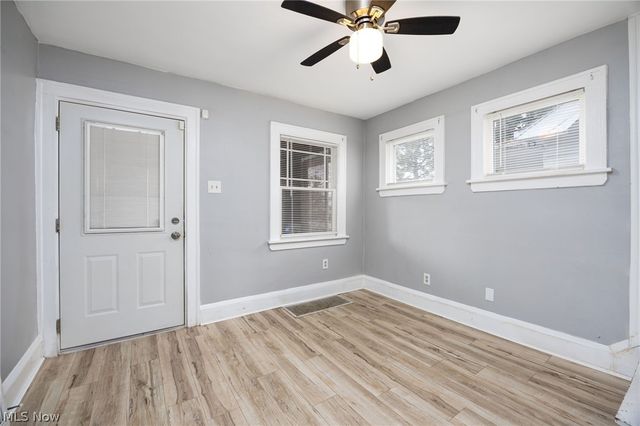 19307 Kildeer Avenue, Cleveland, OH 44119