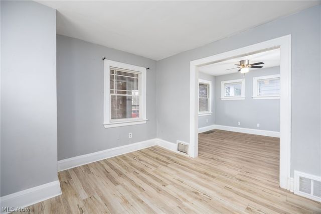 19307 Kildeer Avenue, Cleveland, OH 44119