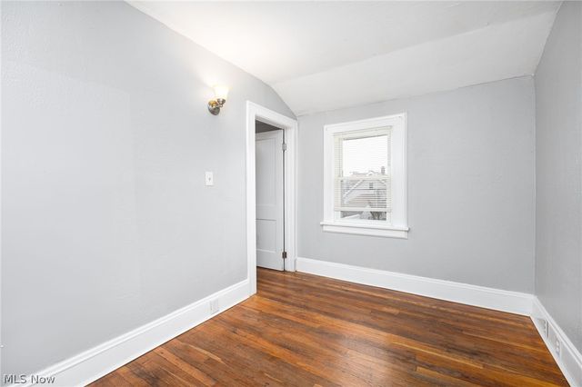 19307 Kildeer Avenue, Cleveland, OH 44119