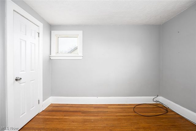 19307 Kildeer Avenue, Cleveland, OH 44119