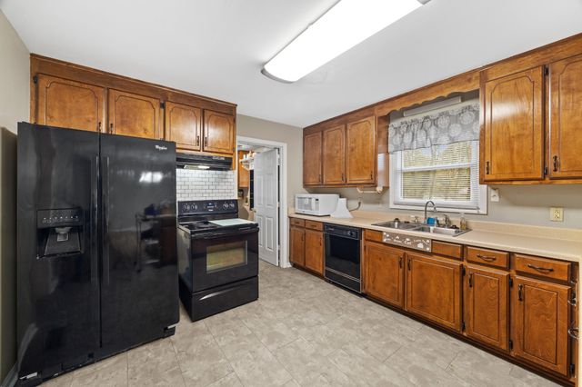 307 Jill Ln, Woodbury, TN 37190