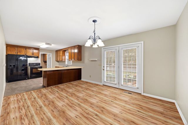 307 Jill Ln, Woodbury, TN 37190