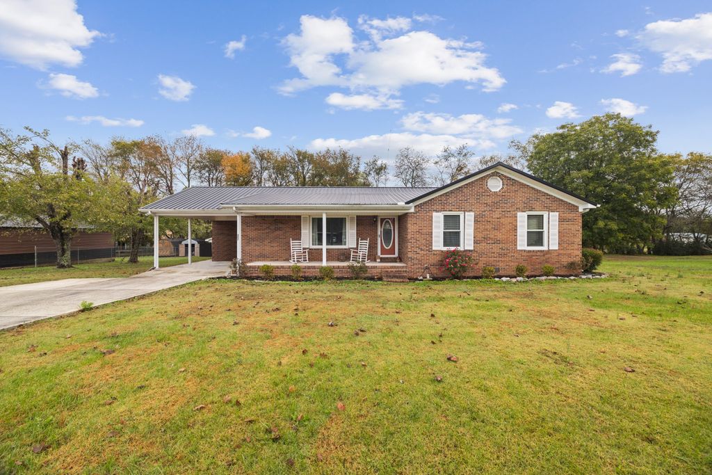 307 Jill Ln, Woodbury, TN 37190