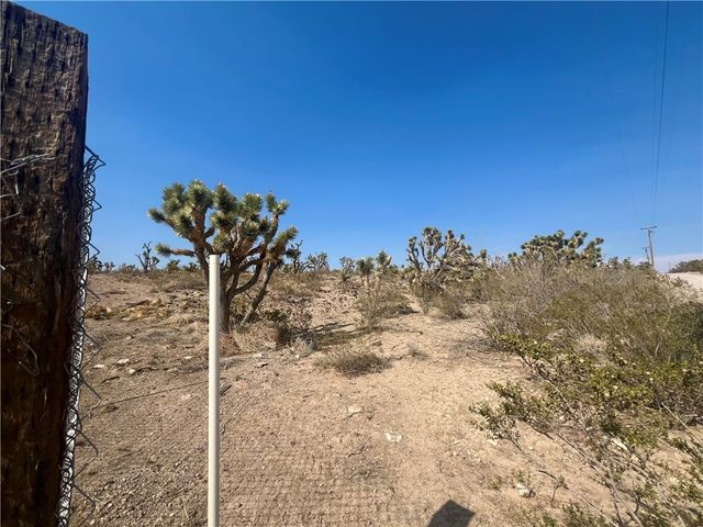 328-04-263 N MARIPOSA, Dolan Springs, AZ 86441