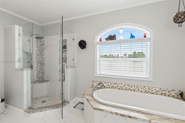 4800 NE 13th Ter, Oakland Park, FL 33334