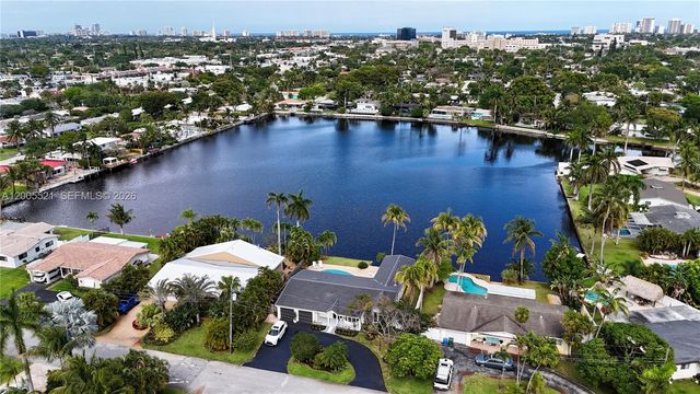 4800 NE 13th Ter, Oakland Park, FL 33334
