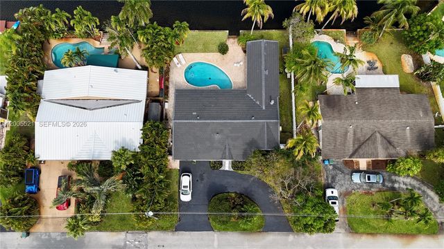 4800 NE 13th Ter, Oakland Park, FL 33334