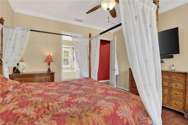 2630 8th ST NW, Naples, FL 34120