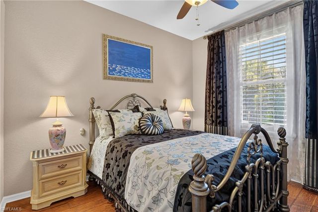 2630 8th ST NW, Naples, FL 34120