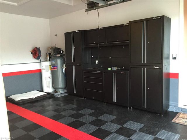 2630 8th ST NW, Naples, FL 34120