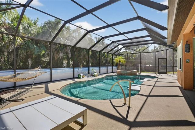 2630 8th ST NW, Naples, FL 34120