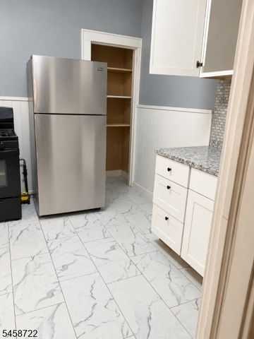 388 N 6Th St, Newark City, NJ 07107