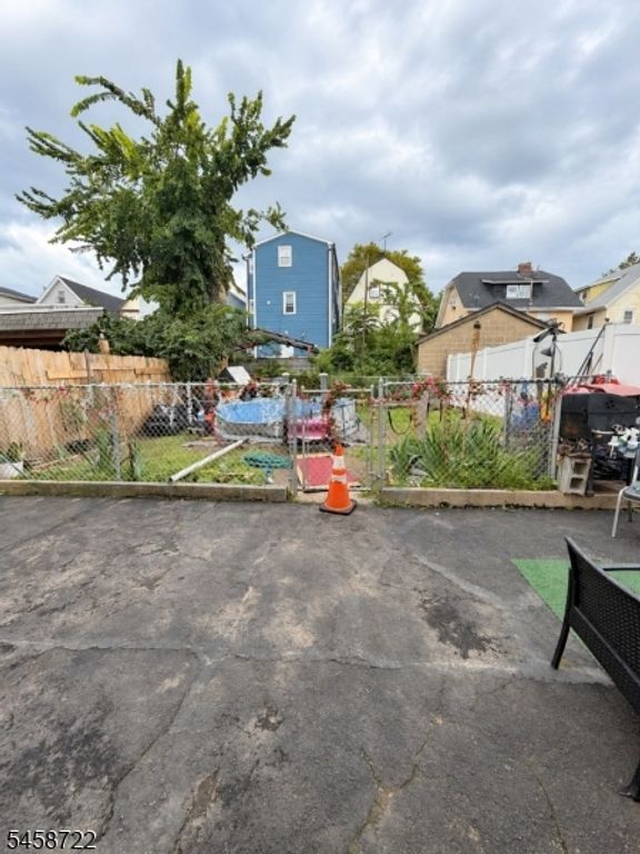 388 N 6Th St, Newark City, NJ 07107 — photo 4