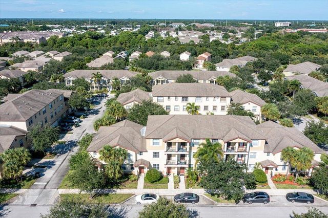 1890 SE Interlachen Drive, Port St. Lucie, Port St Lucie, FL 34952