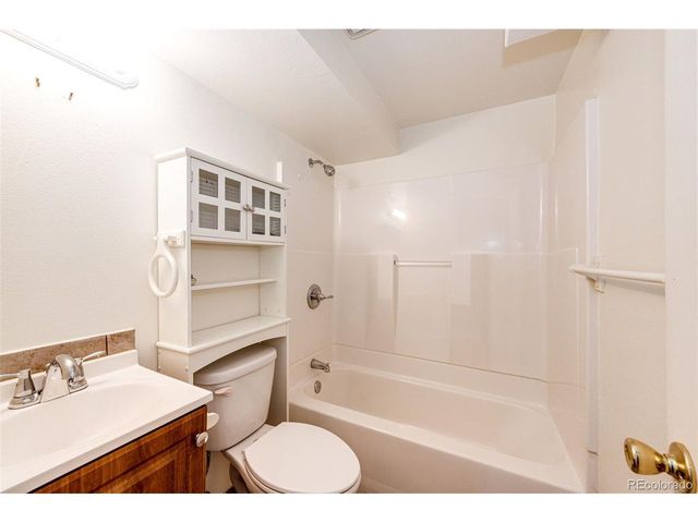 4505 Eagle St, Denver, CO 80239