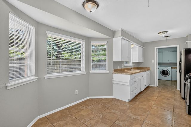 7200 Ellis Road, Fort Worth, TX 76112