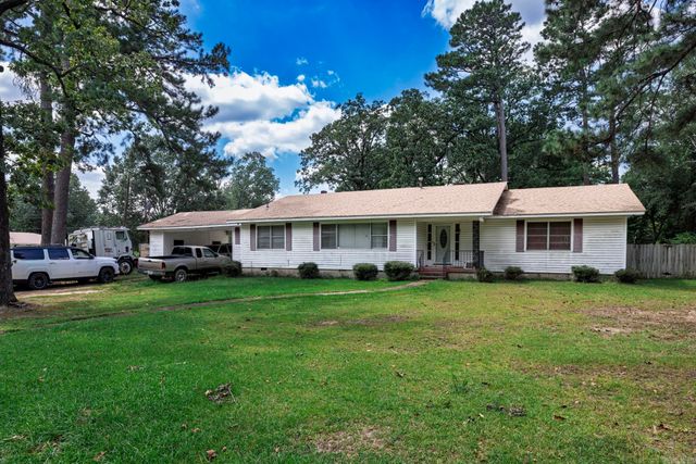 110 S 10Th Street, Gurdon, AR 71743