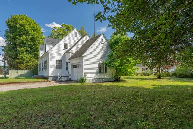 90 W High Street, Somersworth, NH 03878