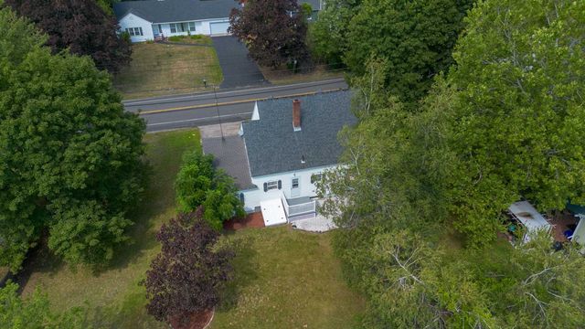 90 W High Street, Somersworth, NH 03878