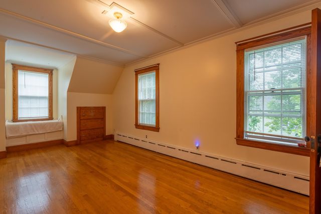 90 W High Street, Somersworth, NH 03878