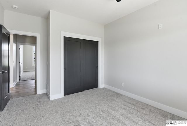 7651 N 167th Street, Bennington, NE 68007