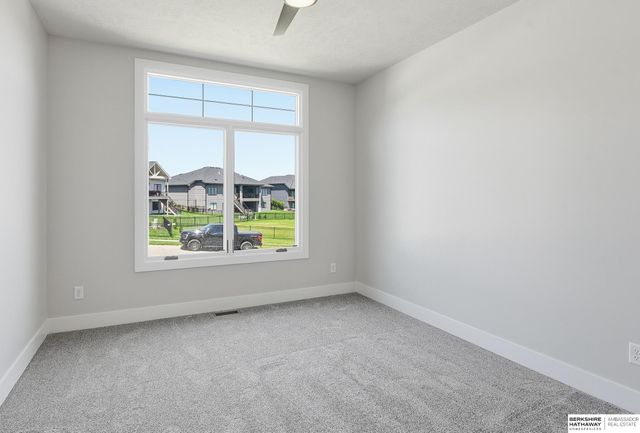 7651 N 167th Street, Bennington, NE 68007