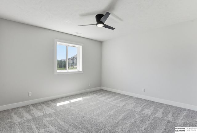 7651 N 167th Street, Bennington, NE 68007