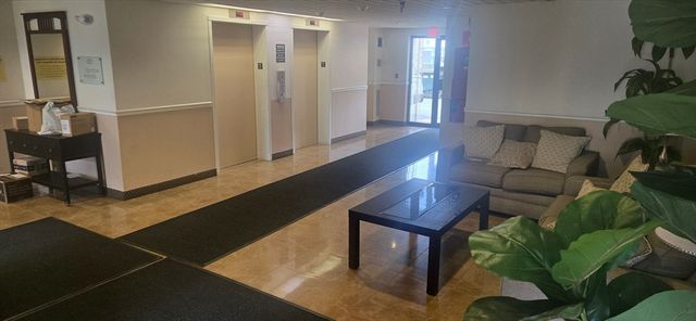 4975 Washington St 310, Boston, MA 02132