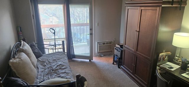 4975 Washington St 310, Boston, MA 02132