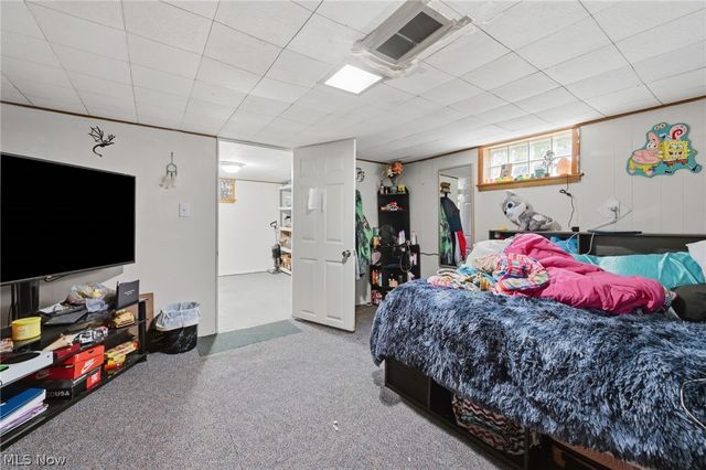 369 E 46th Street, Lorain, OH 44052