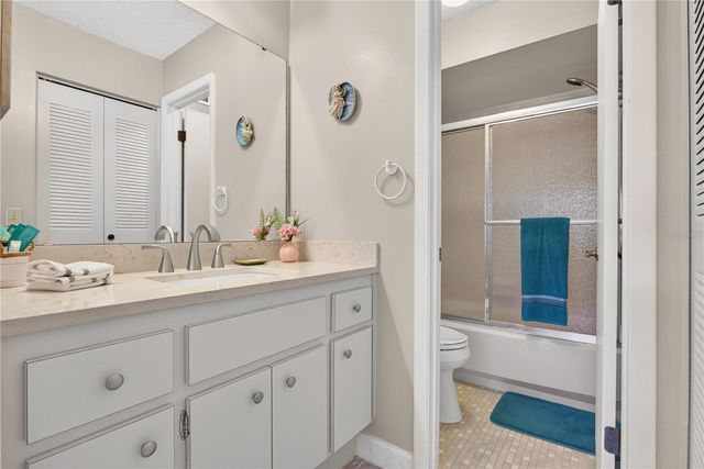 3276 CANDLE RIDGE COURT 202, Orlando, FL 32822