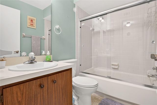 3276 CANDLE RIDGE COURT 202, Orlando, FL 32822