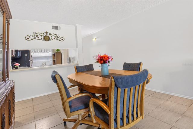 3276 CANDLE RIDGE COURT 202, Orlando, FL 32822